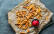 Veganes Rezept: Pommes mit Rote-Bete-Ketchup 2