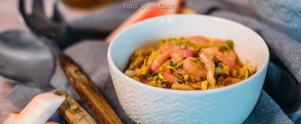 Veganes Rezept: Rhabarber-Romanesco-Salat 3