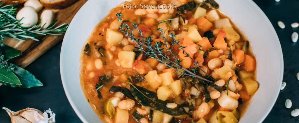 Veganes Rezept: Ribollita mit geröstetem Knoblauchbrot 1