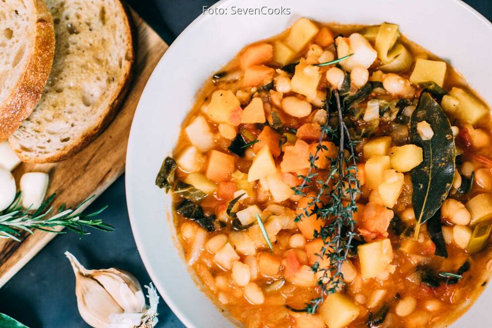 Ribollita mit geröstetem Knoblauchbrot von TanjaCooks
