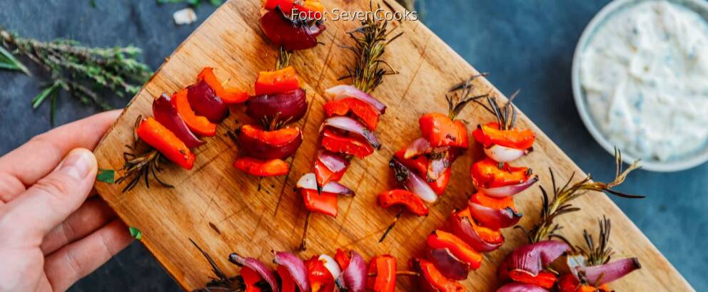 Veganes Rezept: Rosmarin-Paprika-Spieße 1