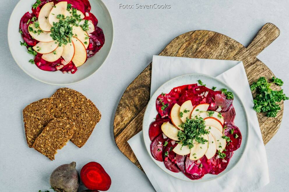 Rote Beete Salat mit Apfel von SevenCooks Rote Beete Salat mit Apfel von SevenCooks