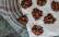 Veganes Rezept: Schoko-Bites mit Erdnüssen und Cranberries_2