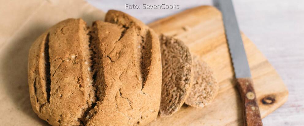 Veganes Rezept: Selbstgebackenes Sauerteigbrot_2