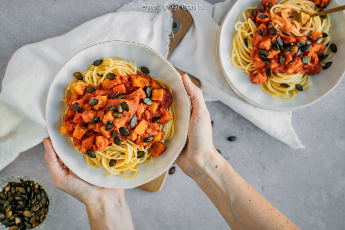 Veganes Rezept: Spaghetti mit Kürbis-Tomaten-Sauce 2