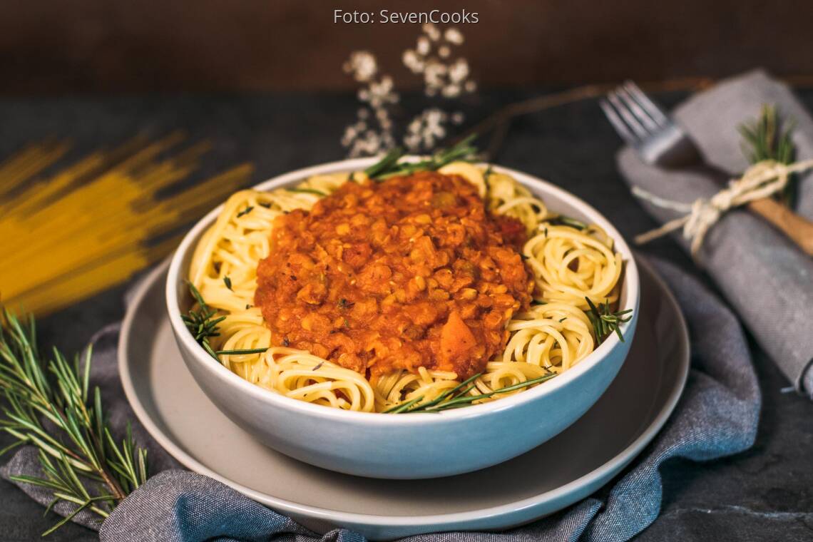 Veganes Rezept: Spaghetti mit Linsenbolognese 2