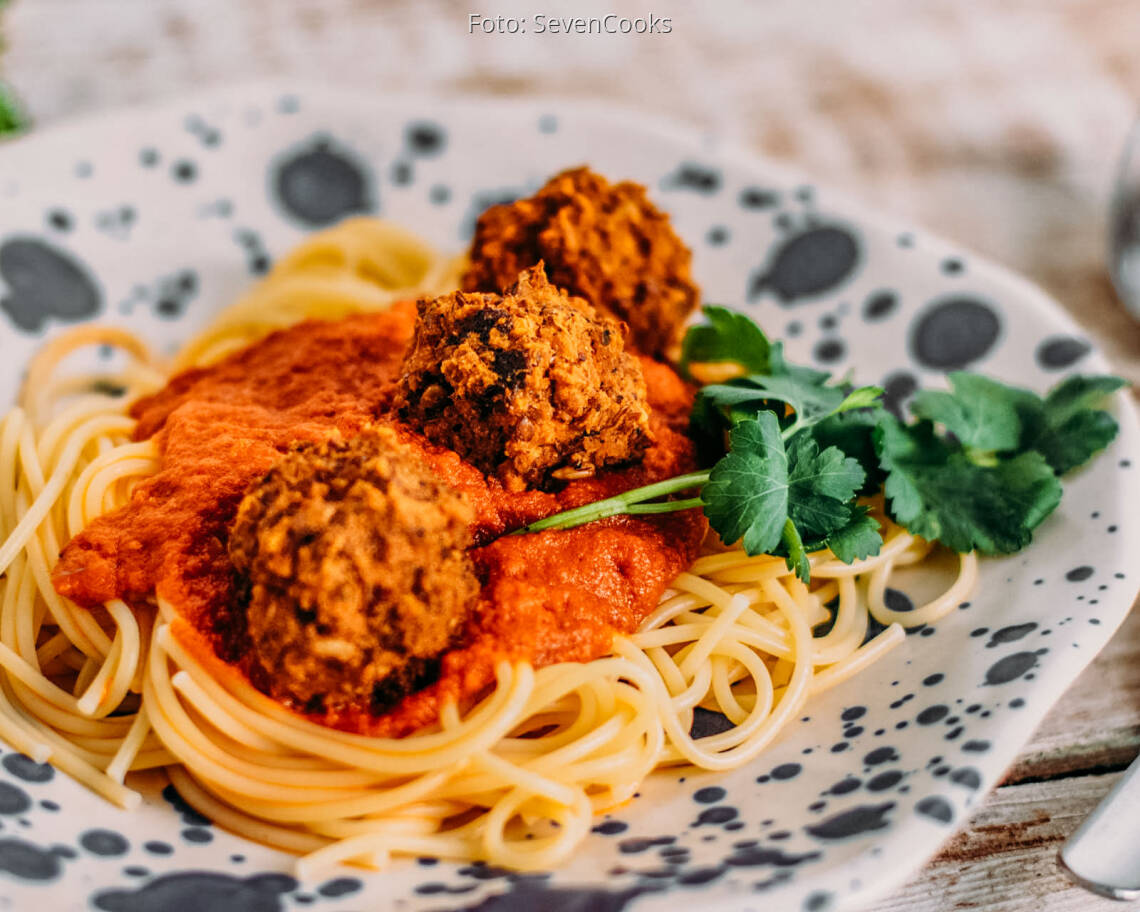 Veganes_Rezept:_Spaghetti_mit_Meatballs_neu 3