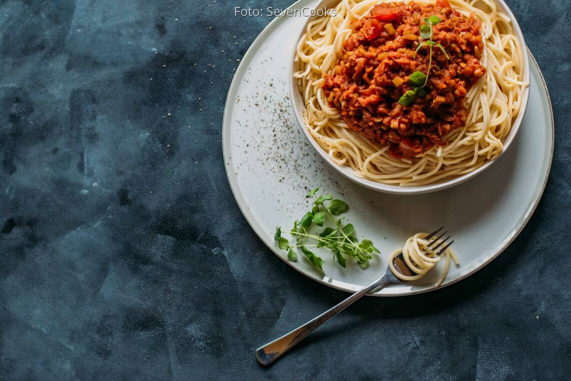 Veganes Rezept: Spaghetti mit Sellerie-Bolognese 2