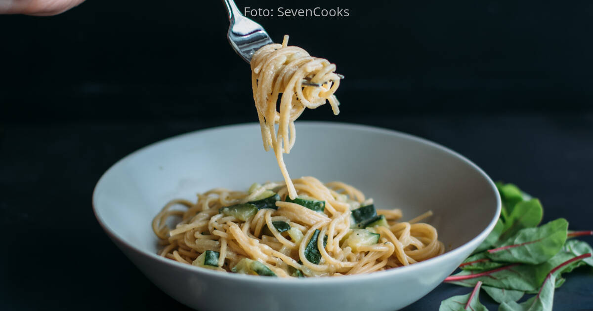 Vegane Zucchinisosse Fur Pasta Sevencooks