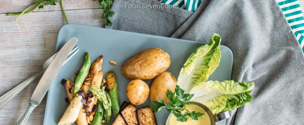 Veganes Rezept: Spargel mit veganer Sauce Hollandaise