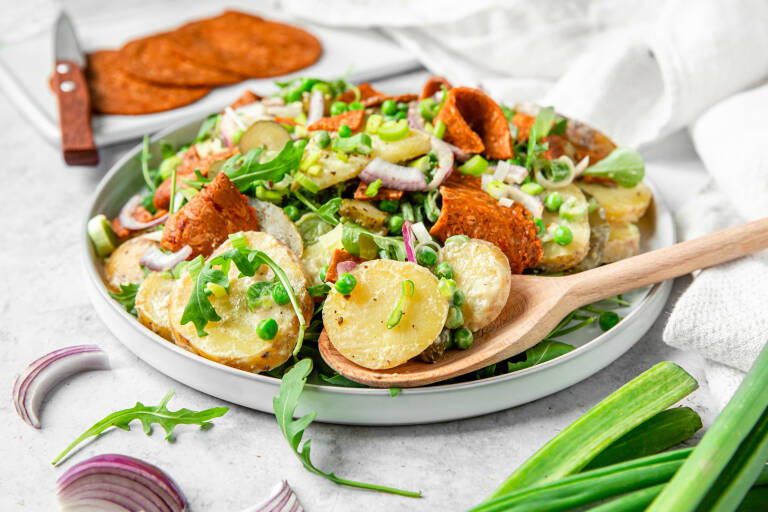 Veganes Rezept: Sucuk-Kartoffelsalat von Wheaty
