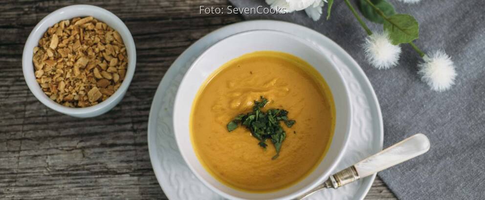 Veganes Rezept: Süßkartoffel-Erdnuss-Suppe 2