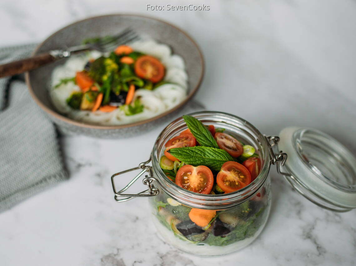 Veganes Rezept: Thai Reisnudel Salat 2