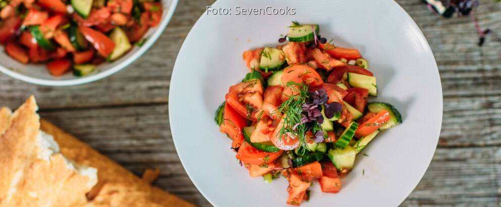 Veganes Rezept: Tomaten-Gurken-Salat 2