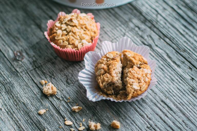 Vegane Muffins mit Bananen und Haferflocken von SevenCooks