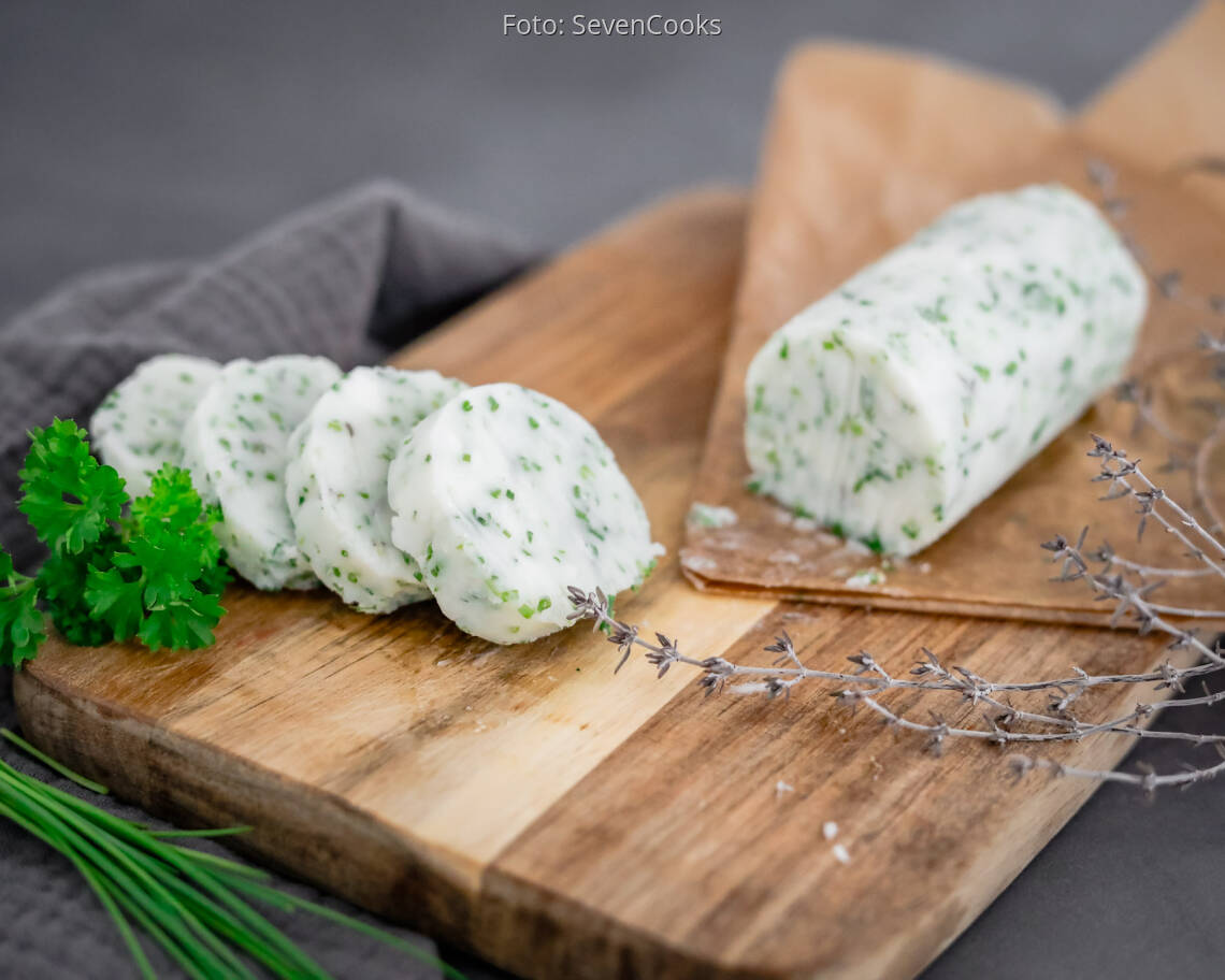 Veganes Rezept: vegane Kräuterbutter 1