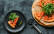 Veganes Rezept: Vegane Pizza mit Rucola und Paprika 3