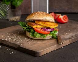 Veganes Rezept: Veganer Burger mit Kichererbsentofu