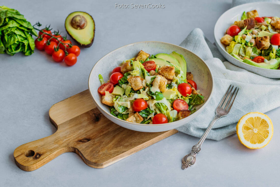 Veganes Rezept: Veganer Ceasar Salad mit Kichererbsen 1