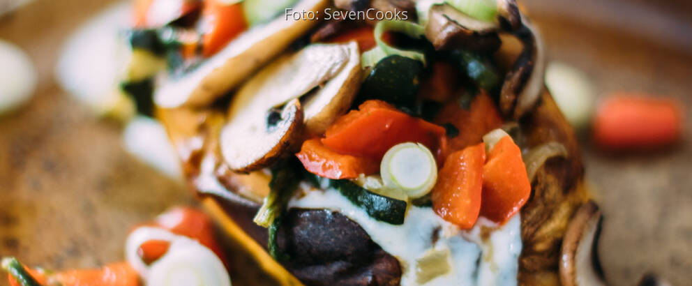 Veganes Rezept: Veggie Ofen-Süßkartoffel