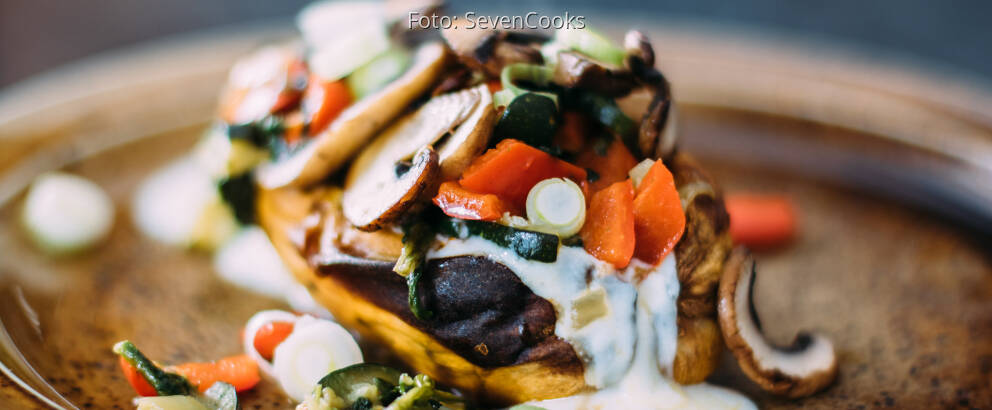 Veganes Rezept: Veggie Ofen-Süßkartoffel