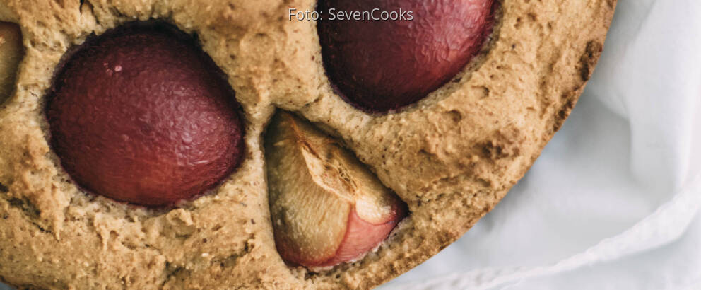 Veganes Rezept: Versunkener Pflaumenkuchen