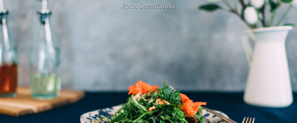 Veganes Rezept: Wildkräutersalat