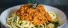 Veganes Rezept: Zucchini-Zoodles mit Walnussbolognese 2