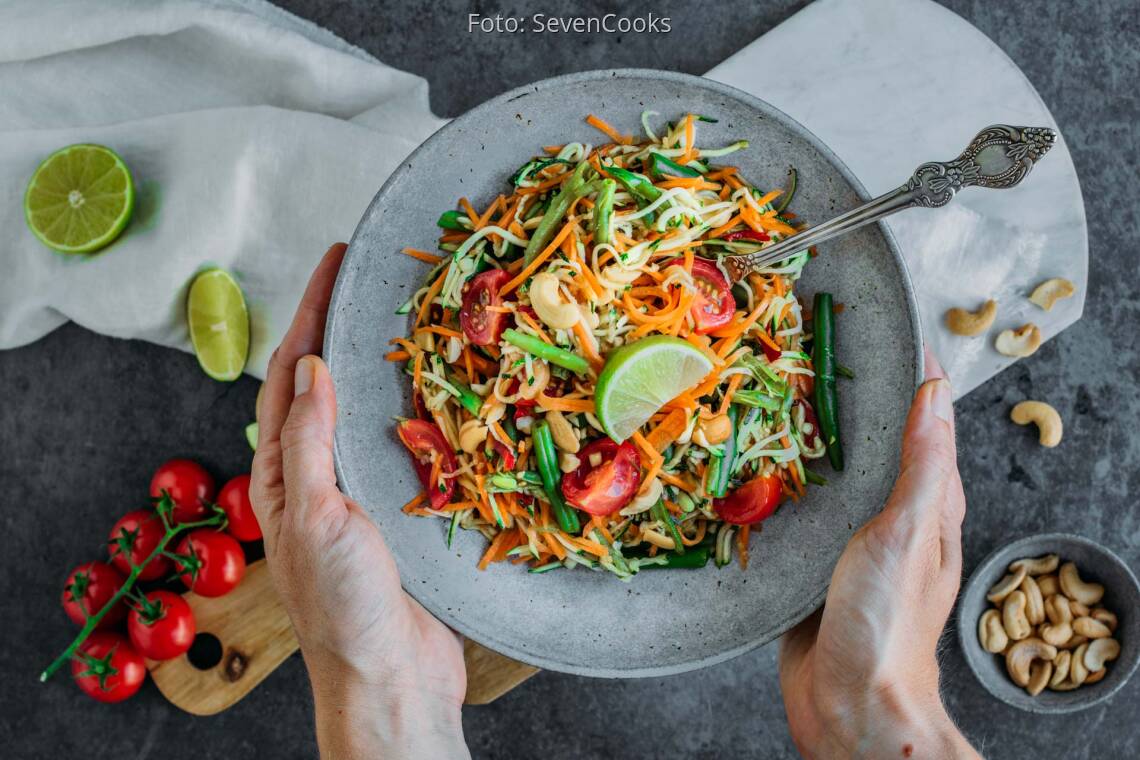 Veganes Rezept: Zucchini-Salat Thai-Style 1