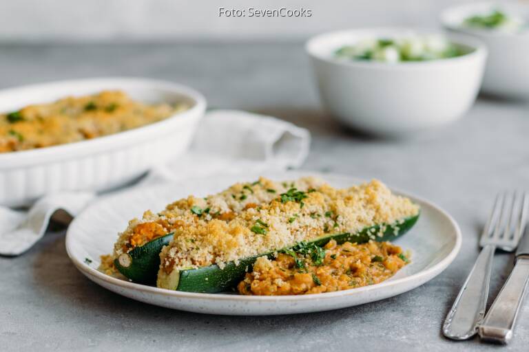 Zucchinischiffchen mit Linsenfüllung von SevenCooks