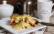 Fertiges Rezept: Zwetschgenblätterteigdessert mit Vanillesauce