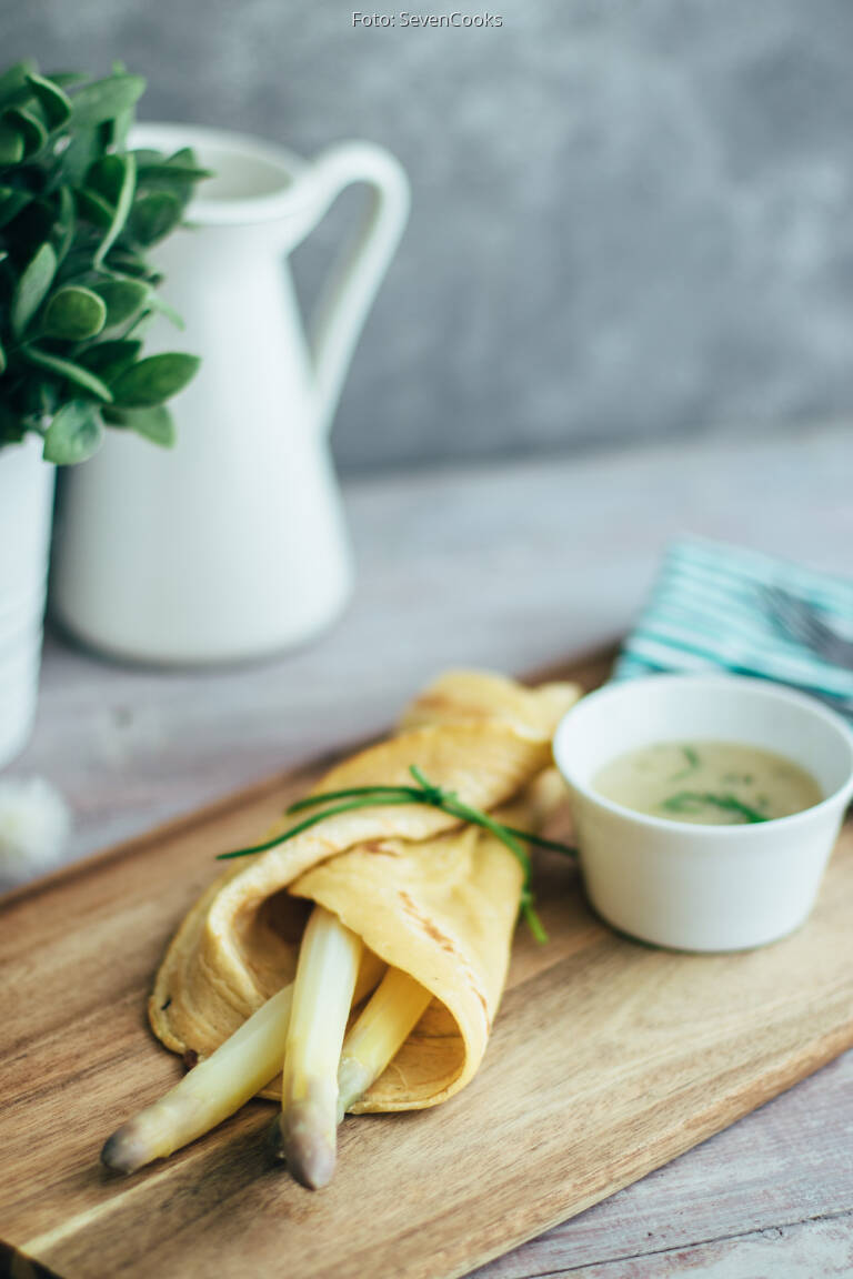 Pfannkuchen mit Spargel von SevenCooks