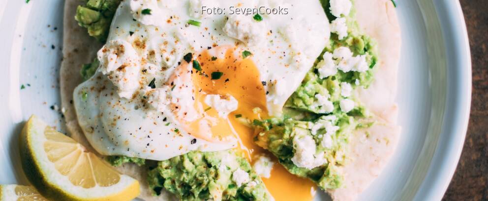 Vegetarisches Rezept: Avocado Ei Pizza