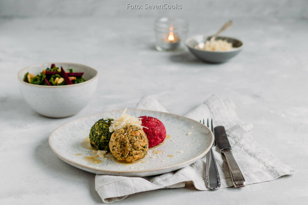 Bunte Knödel mit Nussbutter und Wintersalat von SevenCooks
