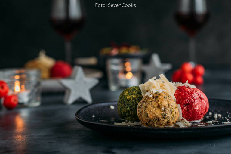 Bunte Knödel mit Nussbutter und Wintersalat von SevenCooks