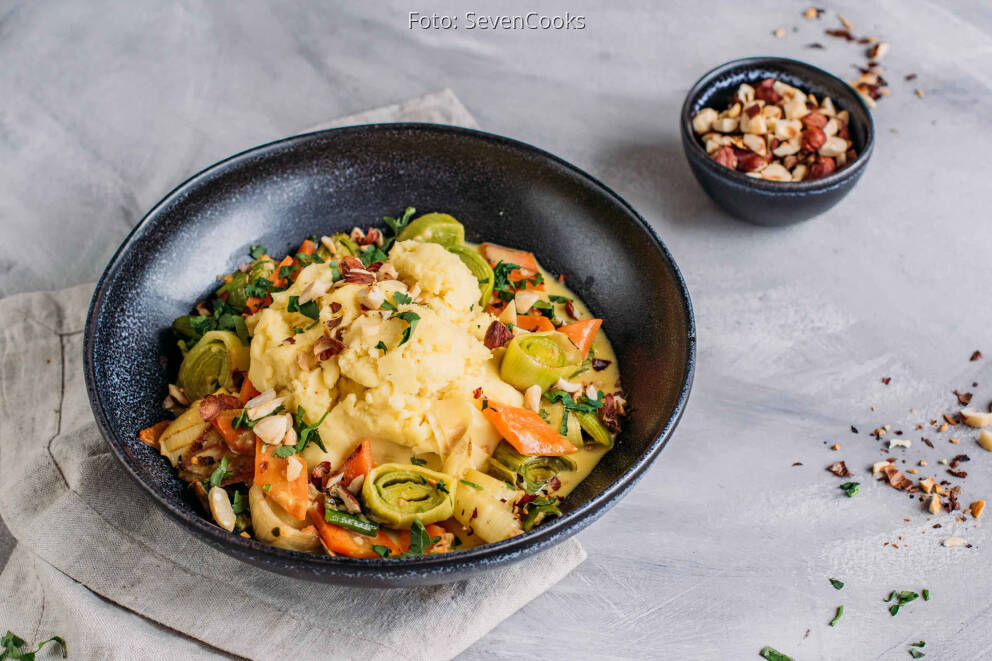 Lauchgemüse mit Karotten und Kartoffelpüree von RominaCooks