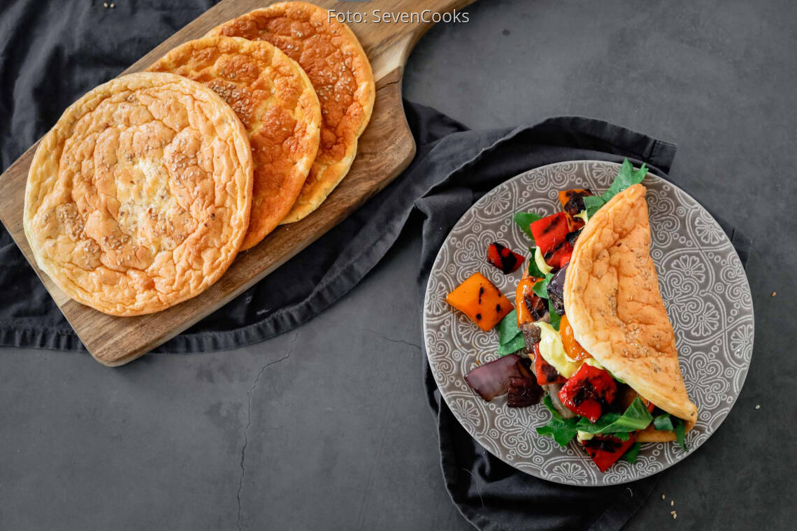 Vegetarisches Rezept: Cloudbread Sandwich mit Grillgemüse 2