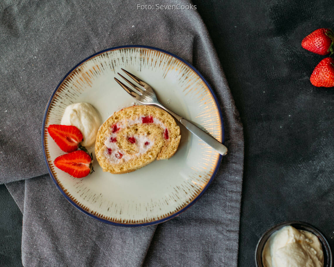 Vegetarisches Rezept: Erdbeerroulade