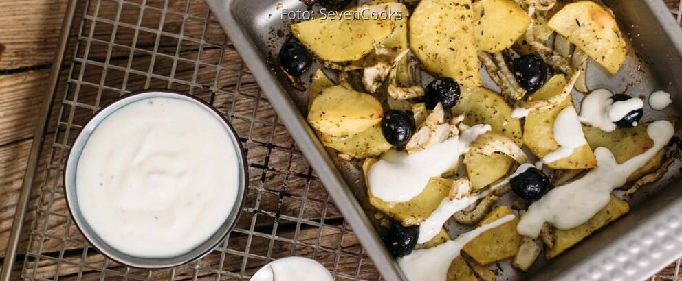 Vegetarisches Rezept: Fenchel-Kartoffeln-Oliven aus dem Ofen mit Zitronendip_2