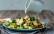 Vegetarisches Rezept: Fruchtiger Brokkolisalat mit Nüssen_3