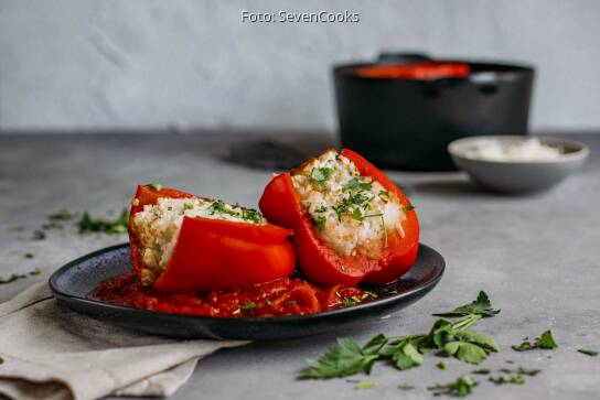 Gefüllte Paprika mit Reis und Feta von SevenCooks