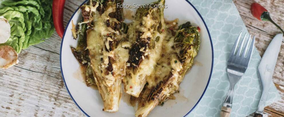 Vegetarisches Rezept: Gratinierte Romana-Salat-Sticks 1