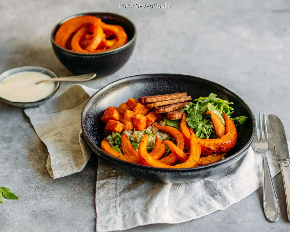 Vegetarisches Rezept: Happy Bowl mit Graupen und Röstgemüse 2