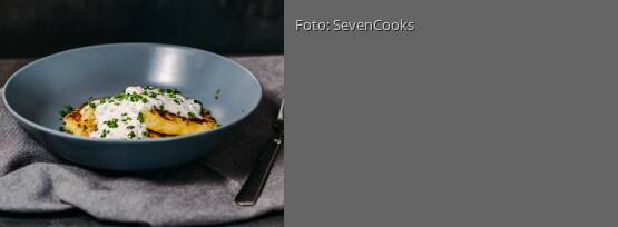 Rezeptbild für "Kartoffelrösti mit Schnittlauchdip"