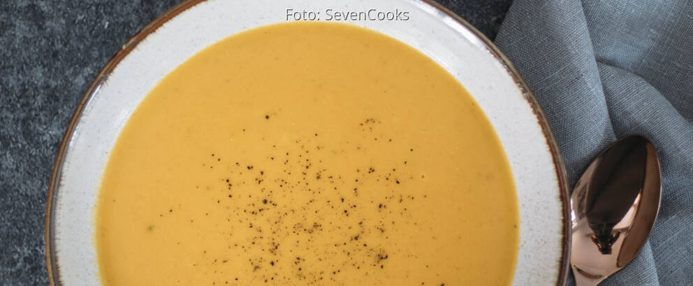 Vegetarisches Rezept: Kürbissuppe mit Orangensaft