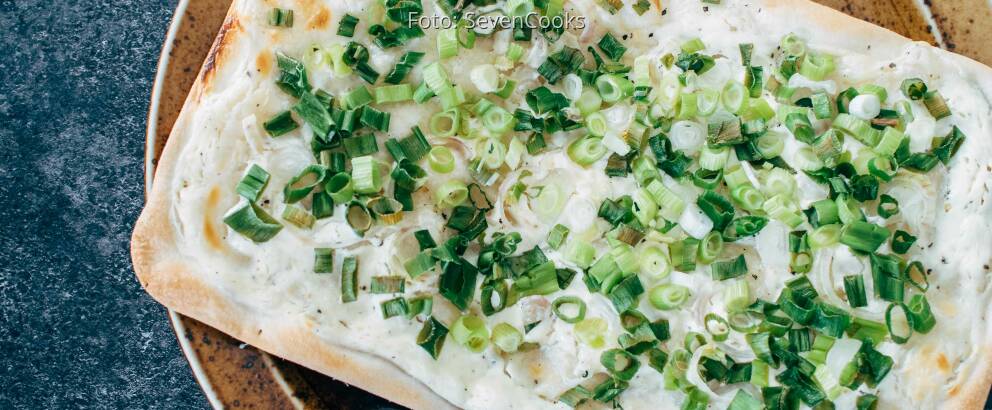 Vegetarisches Rezept: Lauchzwiebel-Flammkuchen