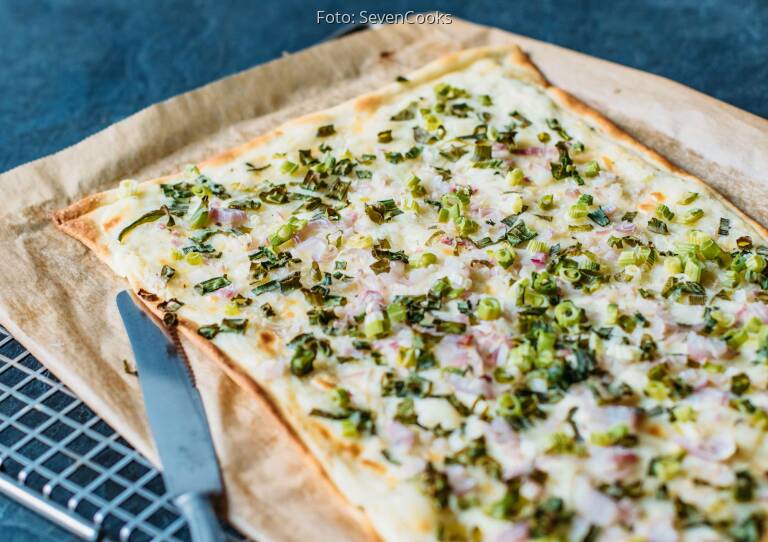 Lauchzwiebel-Flammkuchen von SevenCooks