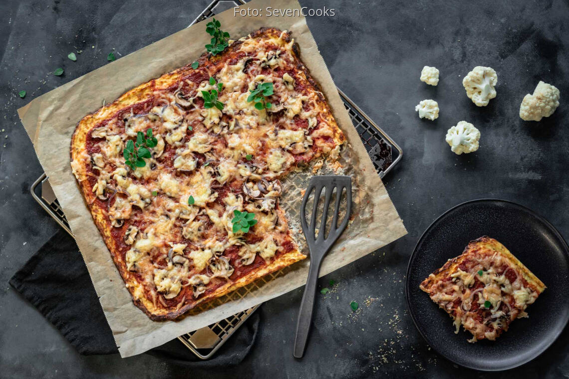 Vegetarisches Rezept: Low Carb Blumenkohl-Pizza 2