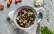 Vegetarisches Rezept: Meal-Prep: Fruchtiger Belugalinsensalat 1
