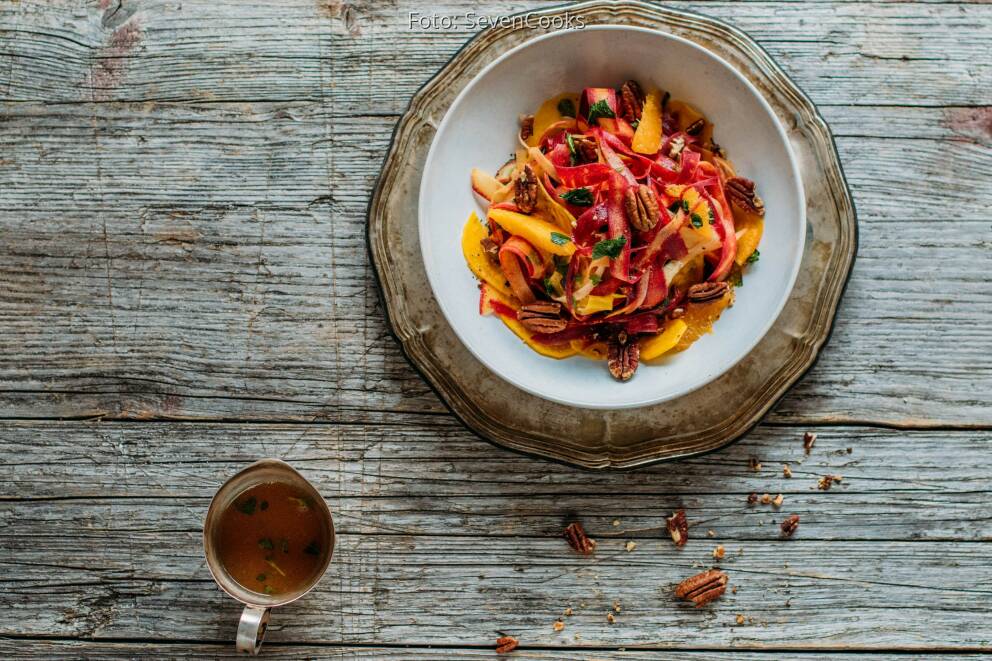 Fruchtiger Möhrensalat mit Pekannüssen von SevenCooks